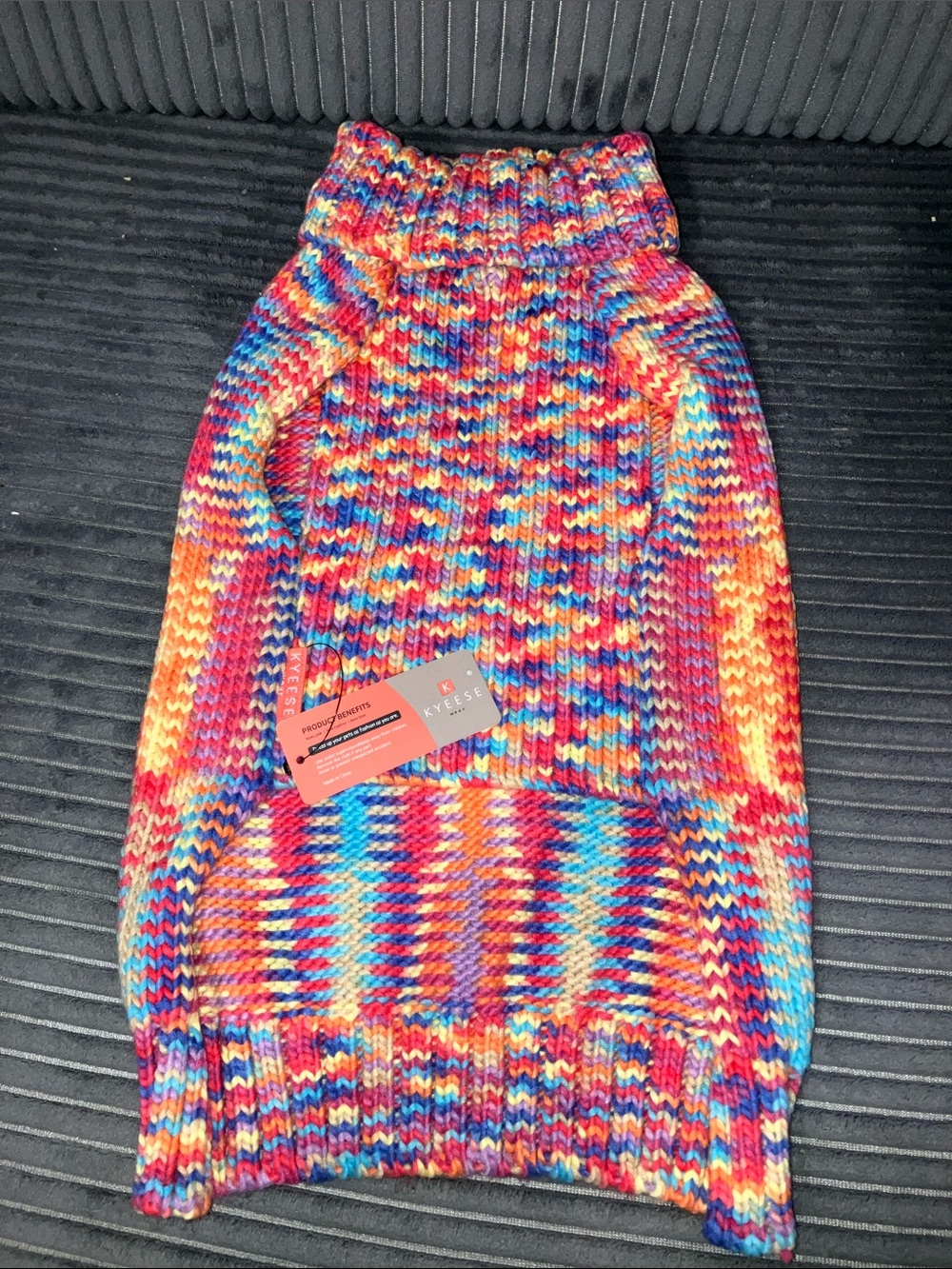 💟 Kyeese Multicolor Rainbow Knit Dog Sweater - Cozy Pullover XL